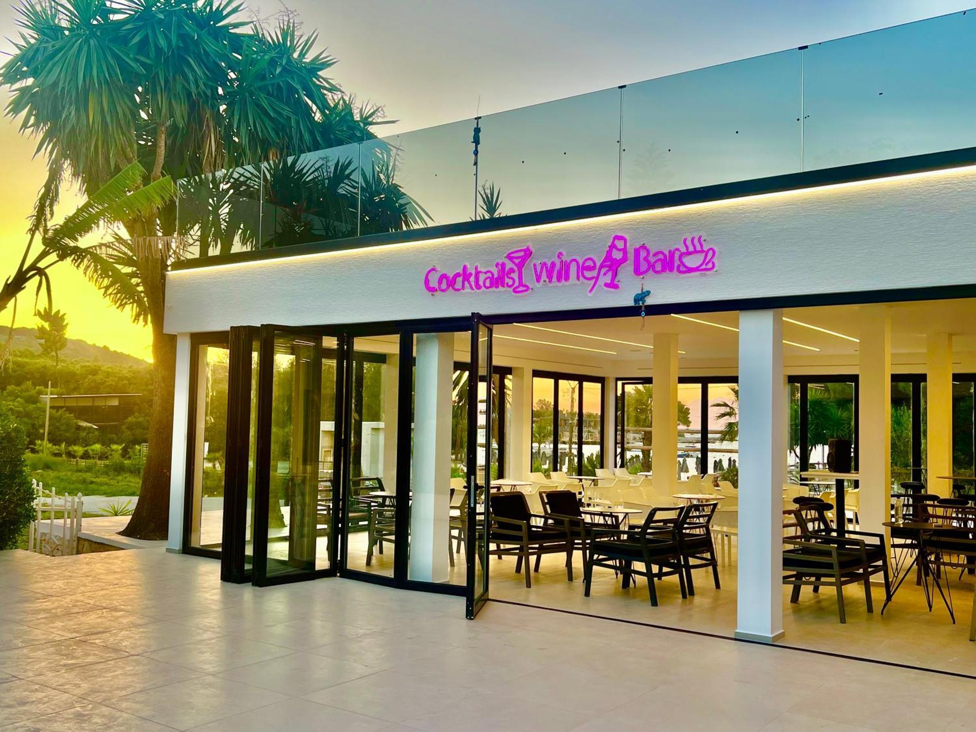 Hotel Vila Park Bujari Ksamil Exteriör bild
