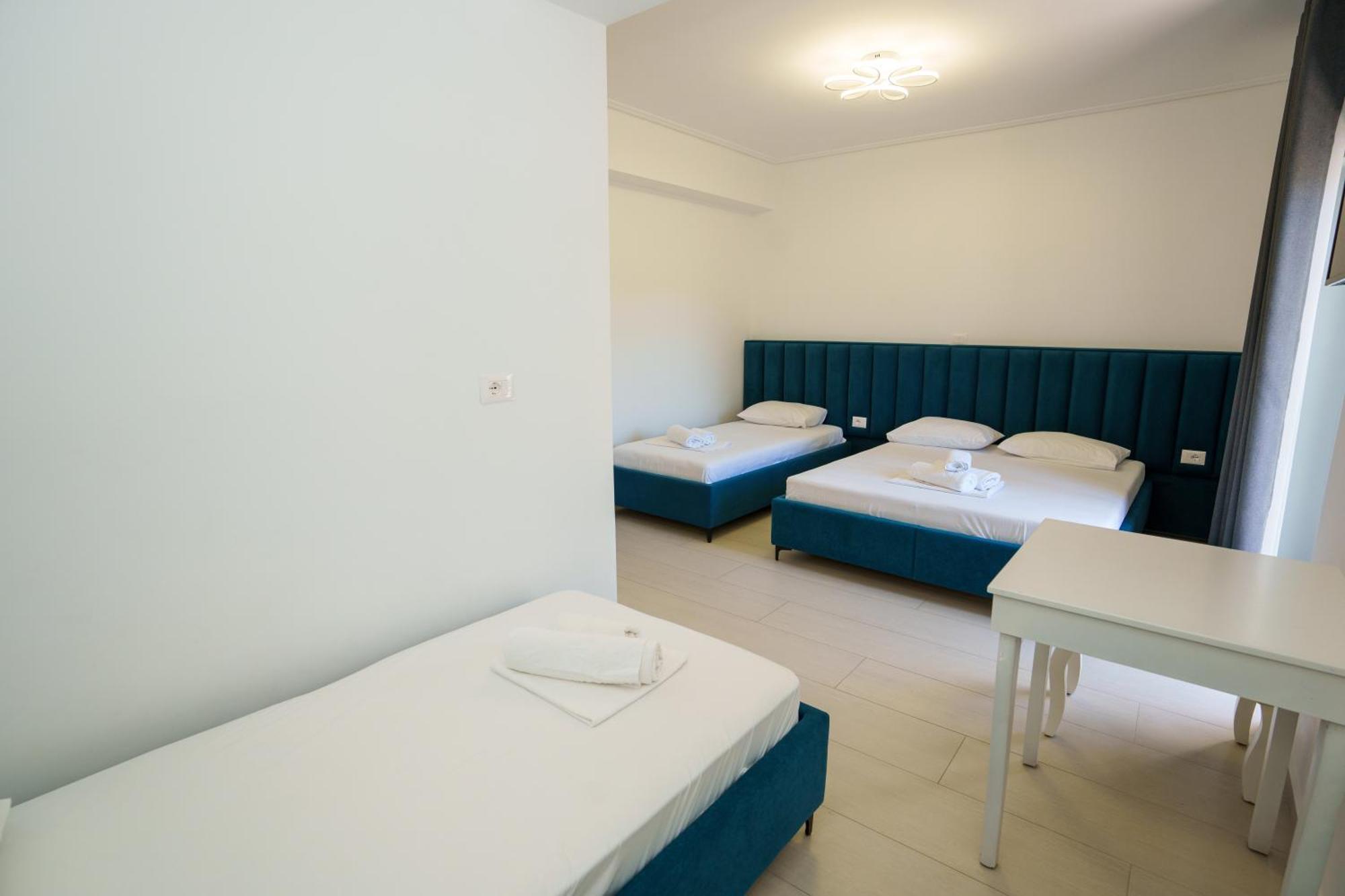 Hotel Vila Park Bujari Ksamil Exteriör bild